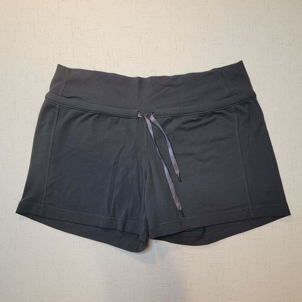 Lululemon Knock-Out Shorts
